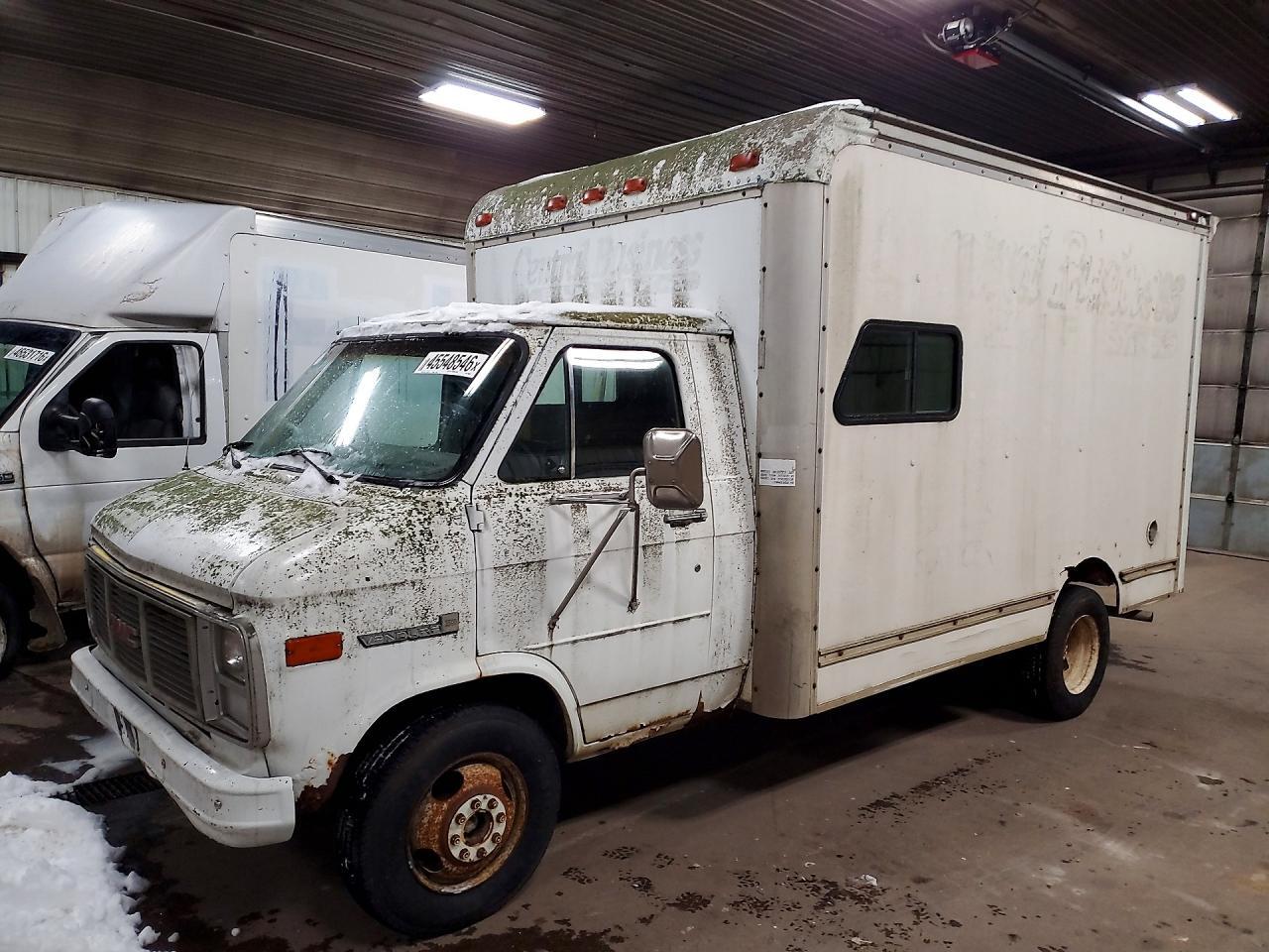 1985 GMC Cutaway Van BOX Truck