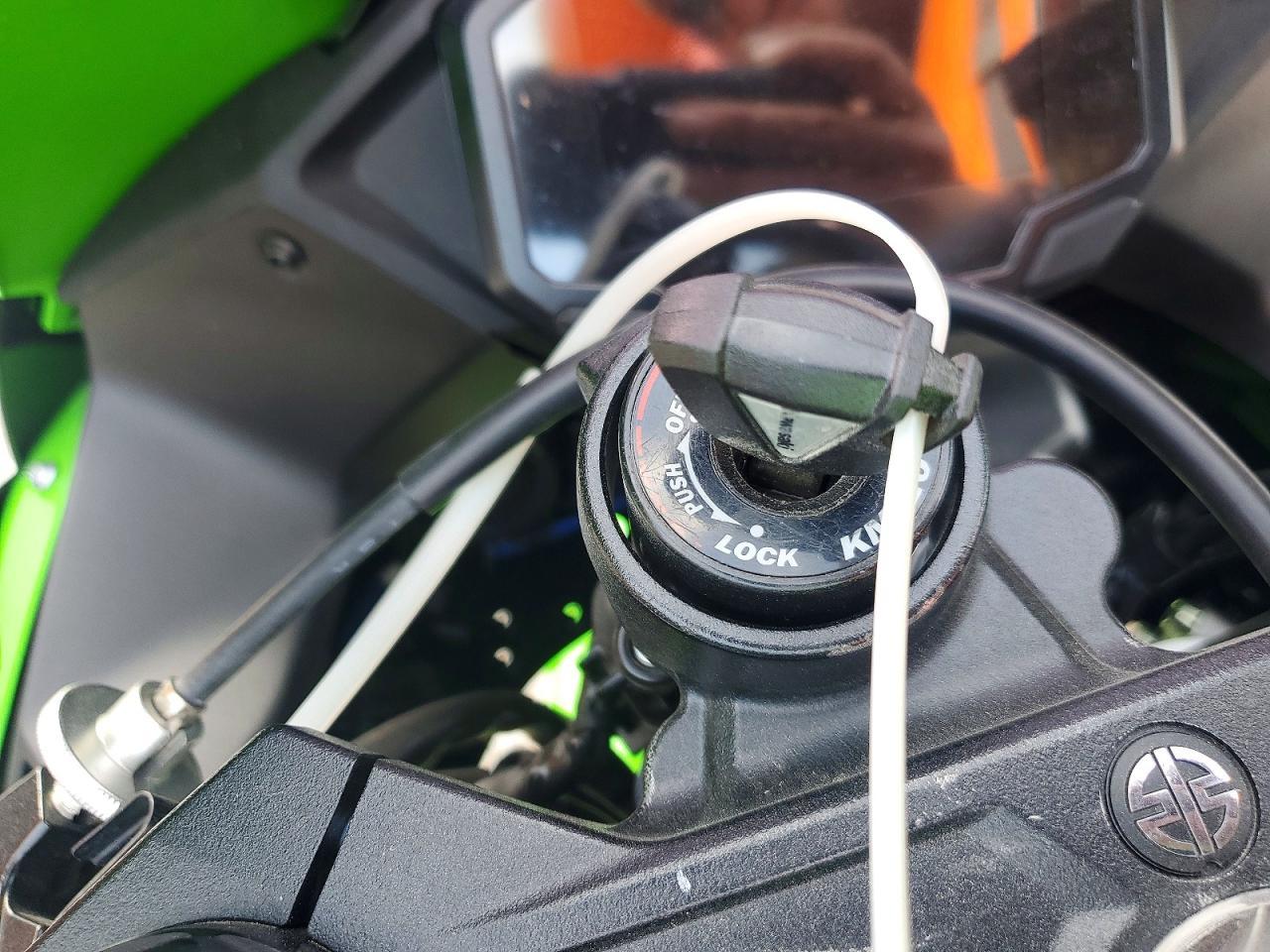 2024 Kawasaki ZX1002 L