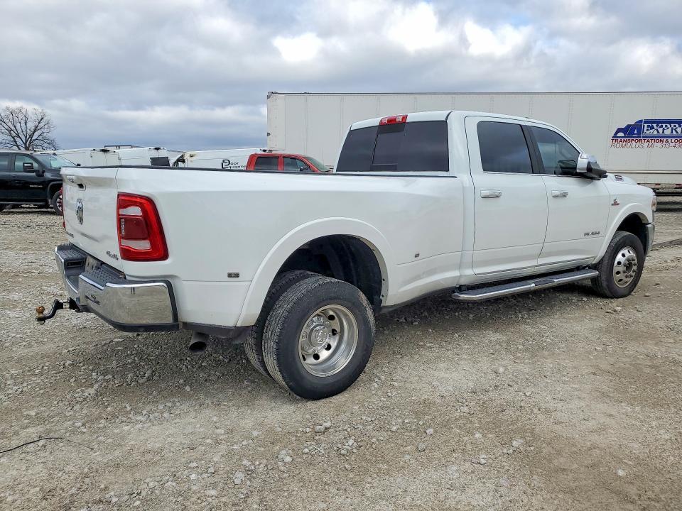 2022 Dodge 3500 Laramie