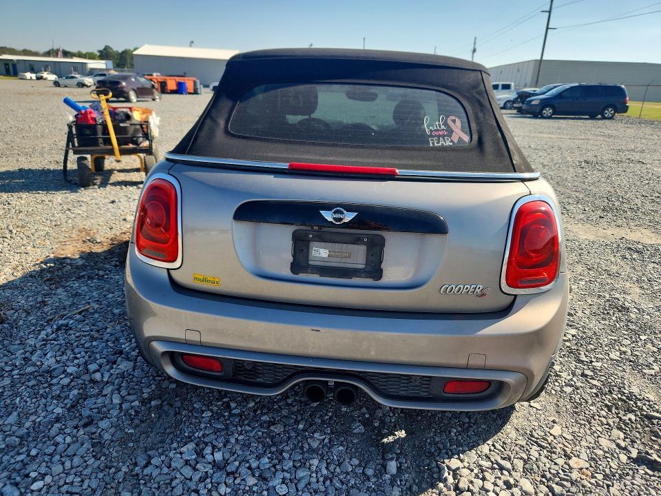 2016 Mini Cooper s
