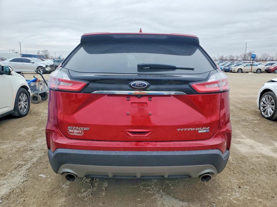 2020 Ford Edge Titanium