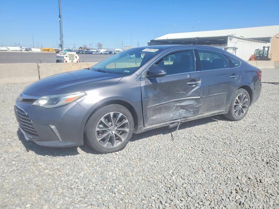 2018 Toyota Avalon Hybrid xle Premium