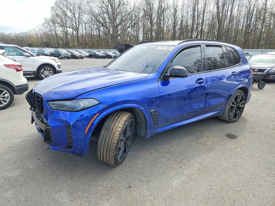 2026 BMW X5 M60i