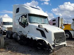 2014 Volvo Vnl Semi Truck for sale in Dyer, IN