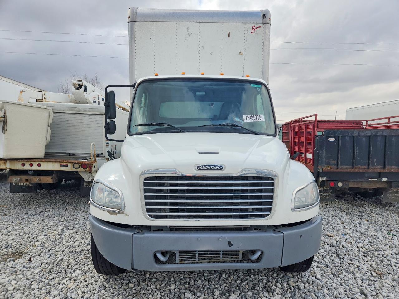 2020 Freigliner 2020 Freightliner Business Class M2 BOX Truck