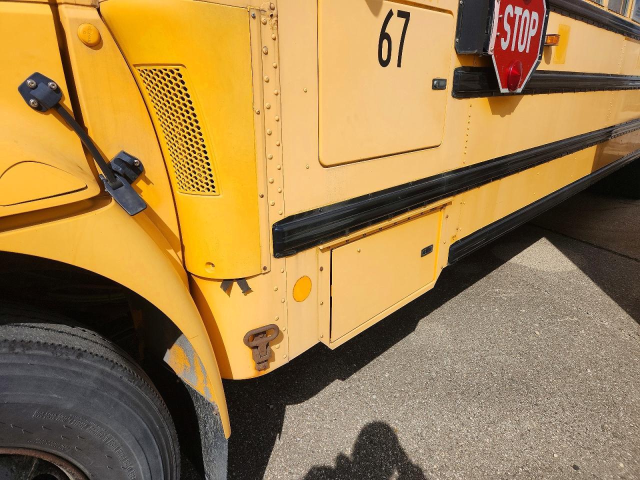 2009 Ic Corporation CE Series School-School Bus
