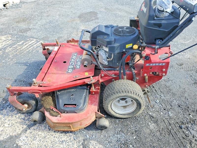 2019 Exmark Turf Tracer