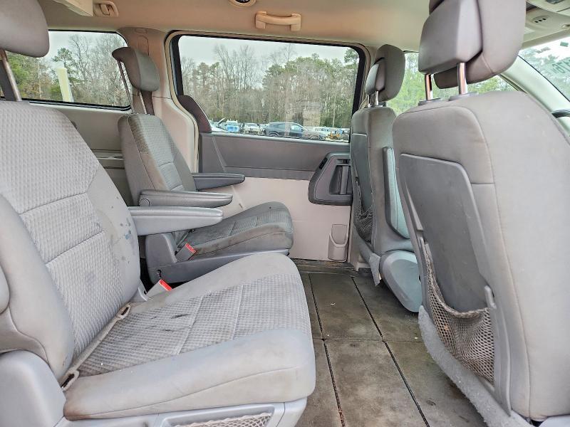 2010 Chrysler Town & Country Touring