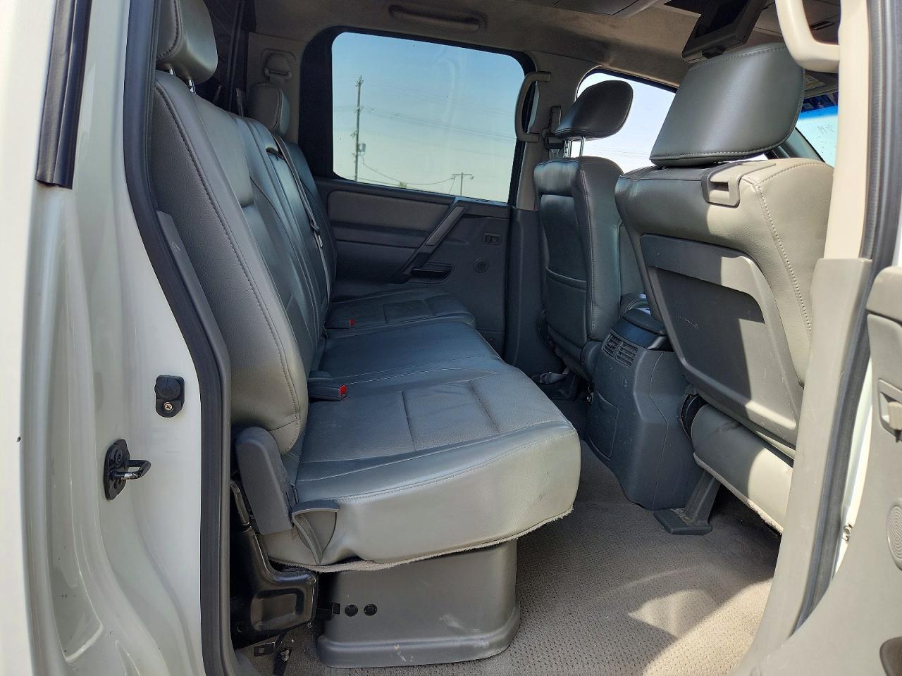 2007 Nissan Titan XE