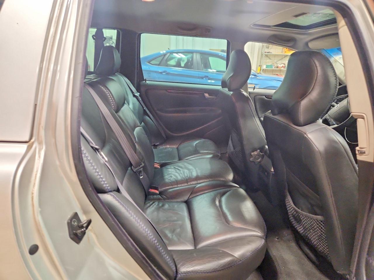 2004 Volvo Xc70