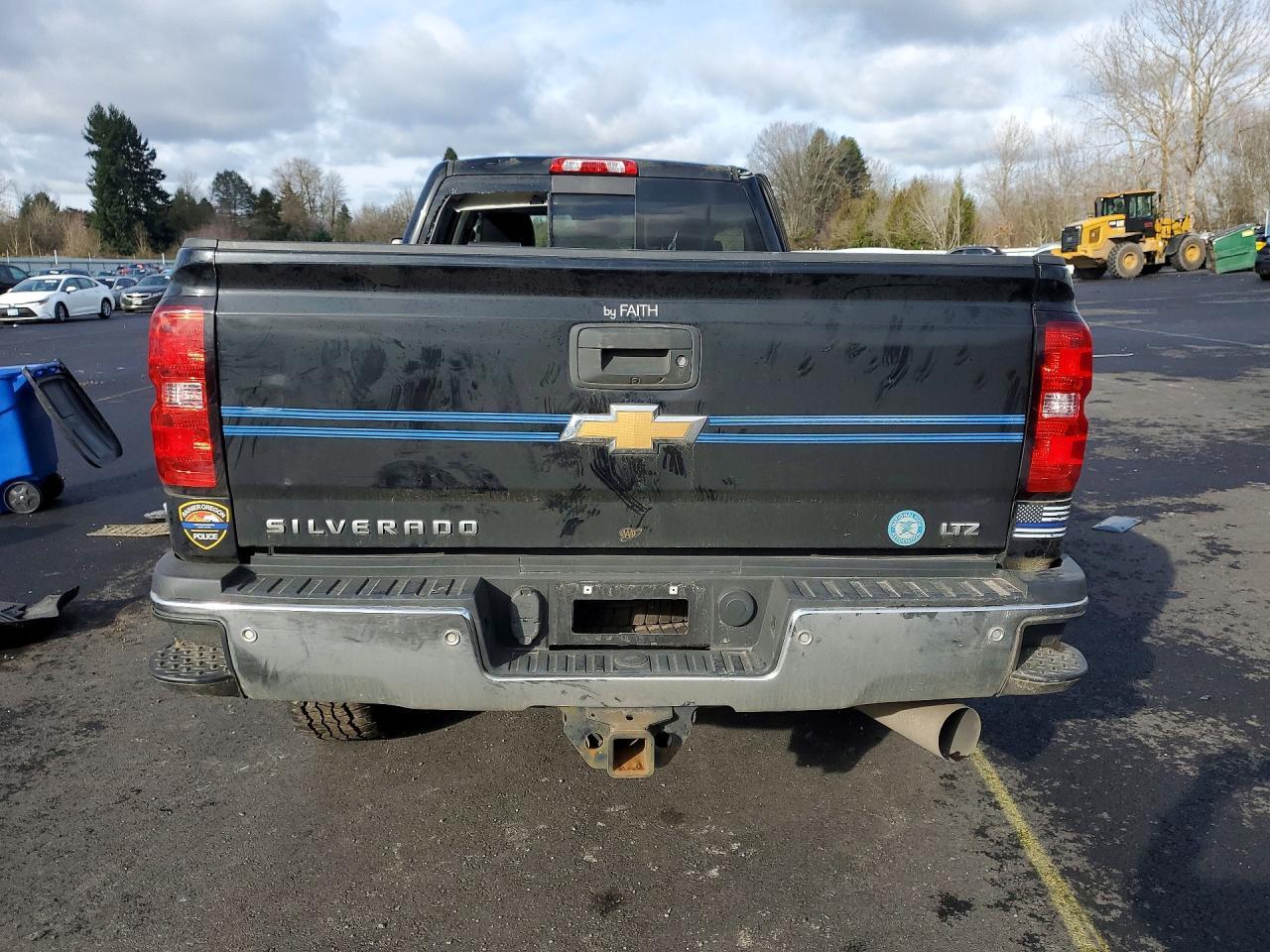 2017 Chev Silverado C1500 Classic HD