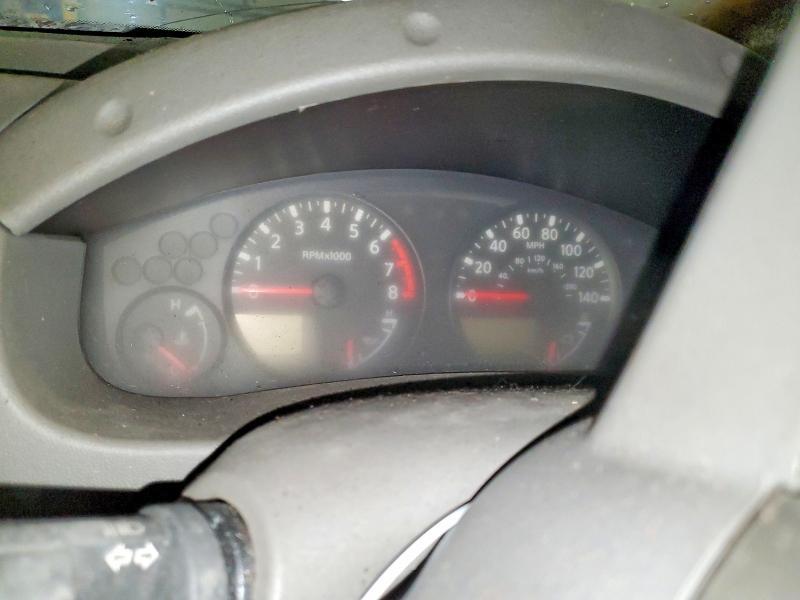 2013 Nissan Frontier sv