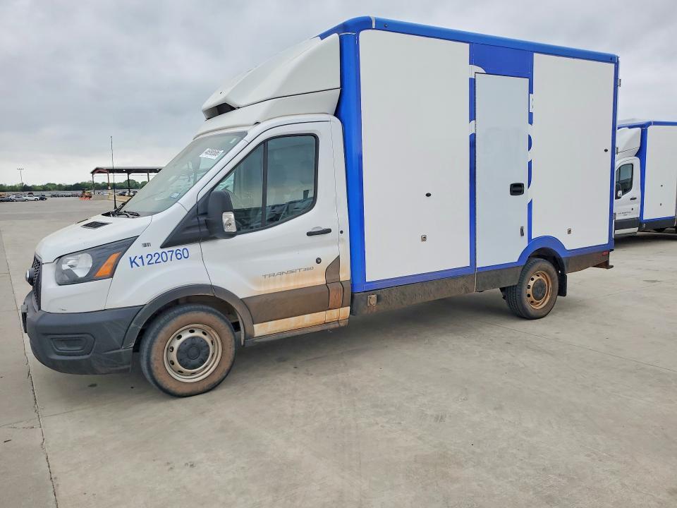 2022 Ford Transit Delivery Truck