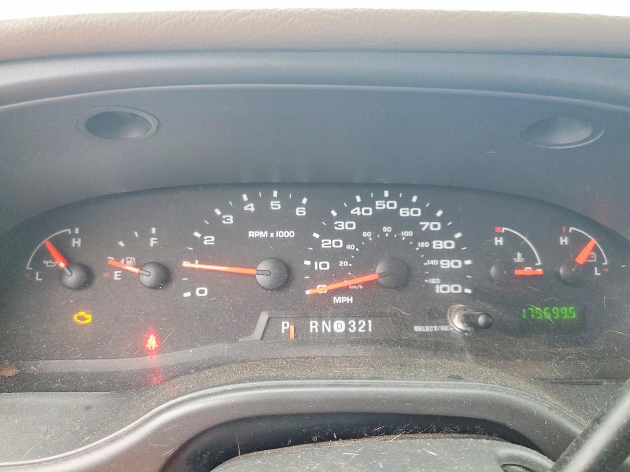 2005 Ford Econoline E350 Super Duty Wagon