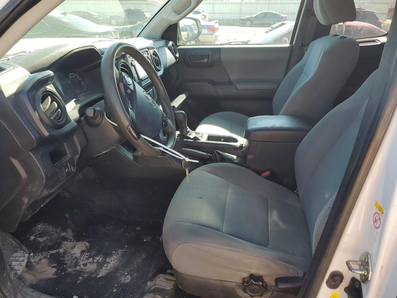 2019 Toyota Tacoma SR