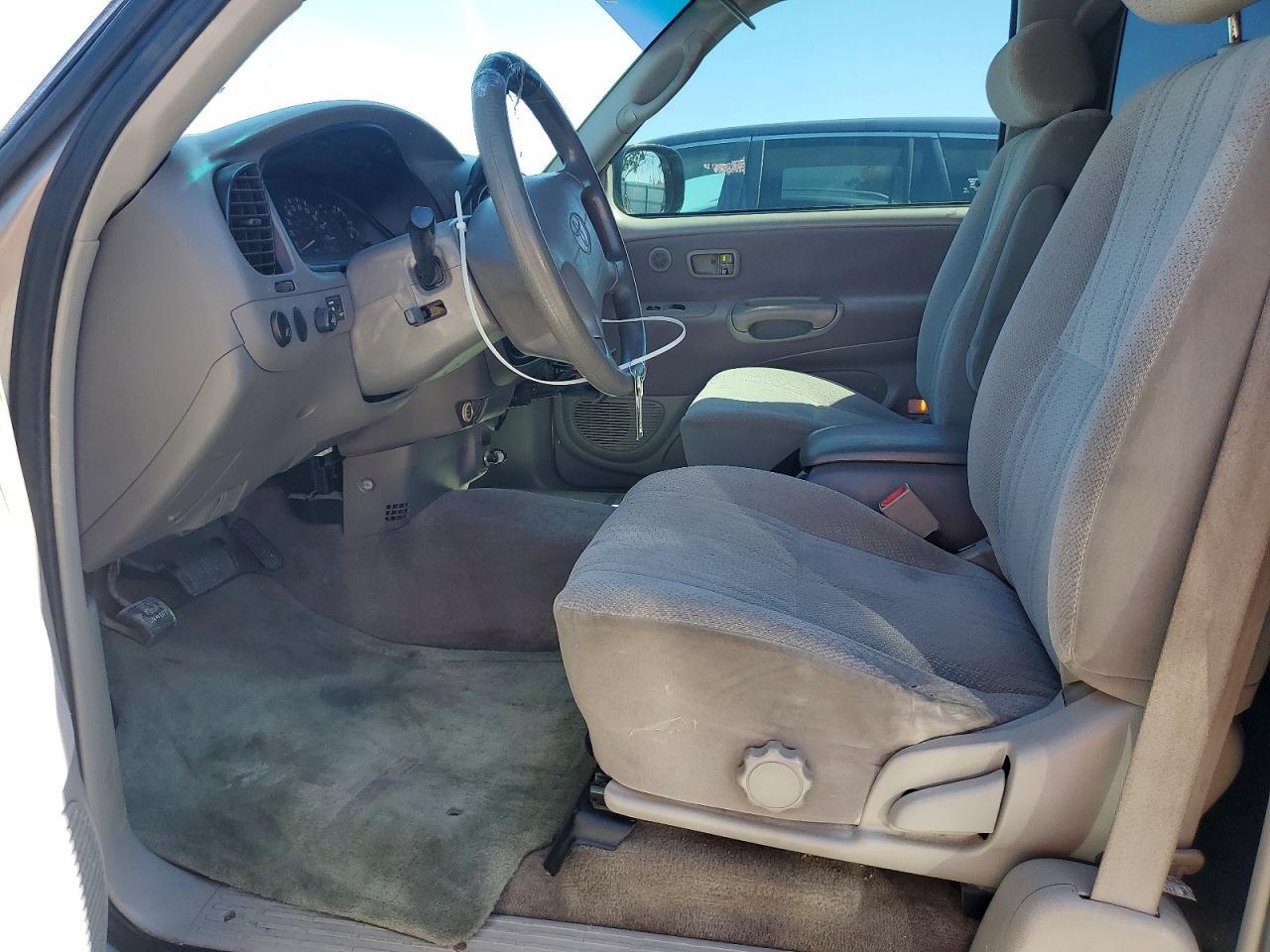 2000 Toyota Tundra SR5