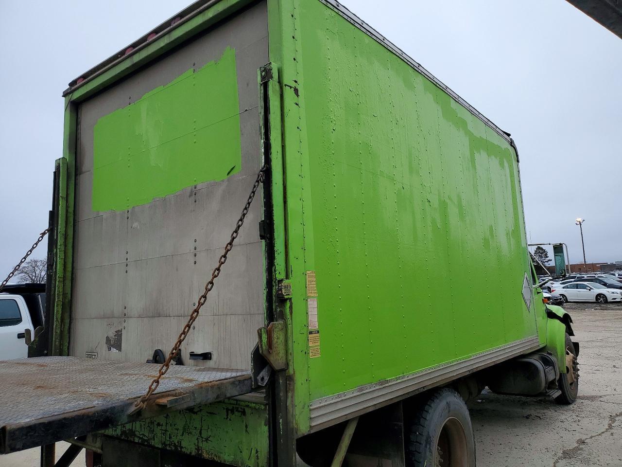 1999 International 4700 BOX Truck