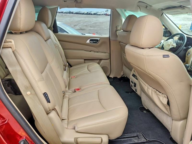 2019 Nissan Pathfinder sl