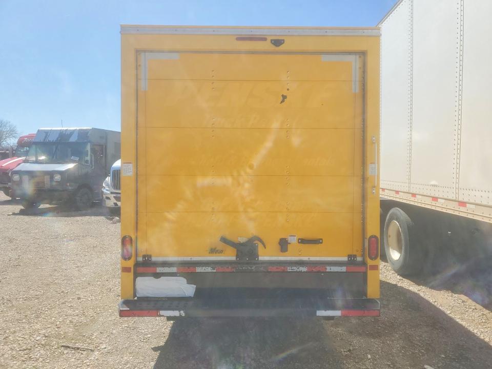 2021 GMC Savana BOX Truck