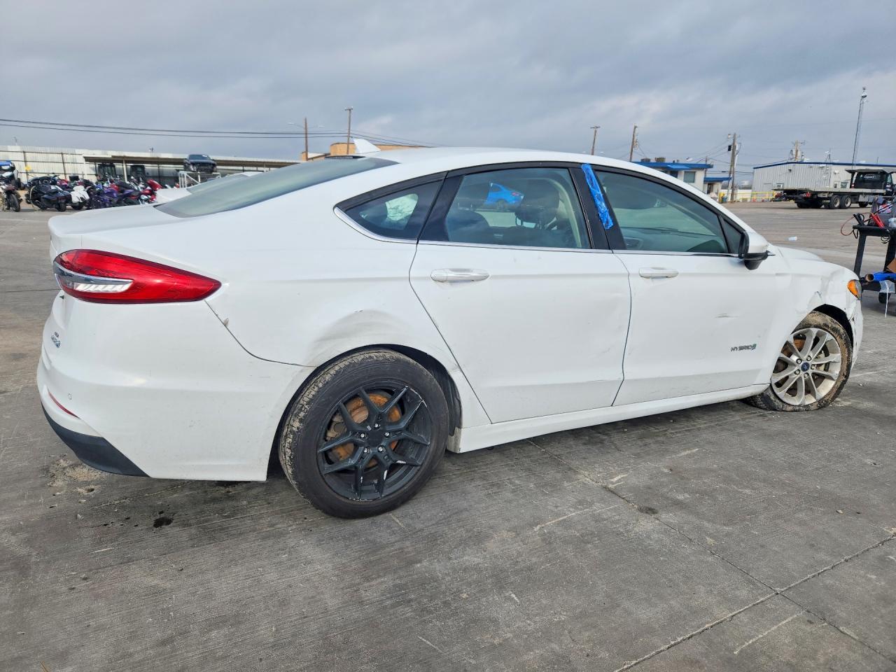 2019 Ford Fusion se