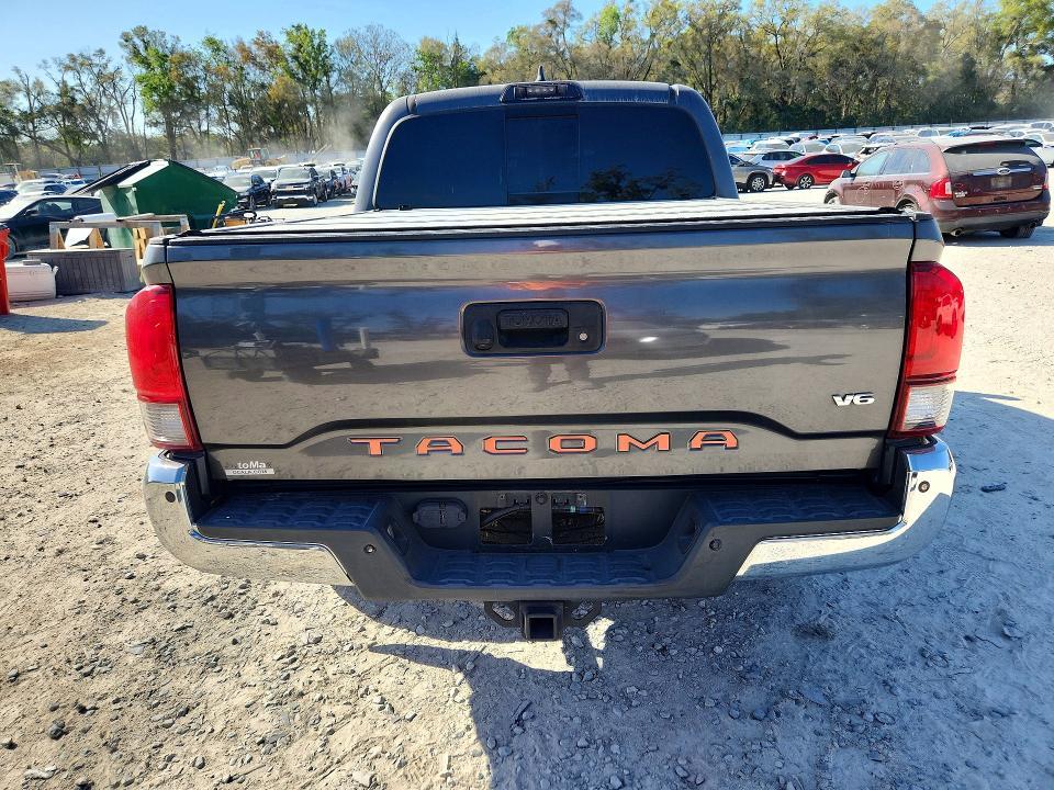 2018 Toyota Tacoma SR5 V6