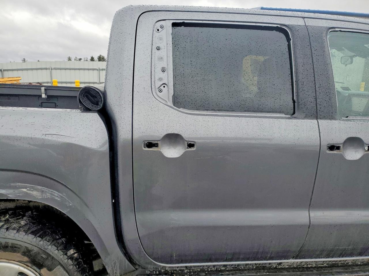 2022 Nissan Frontier S