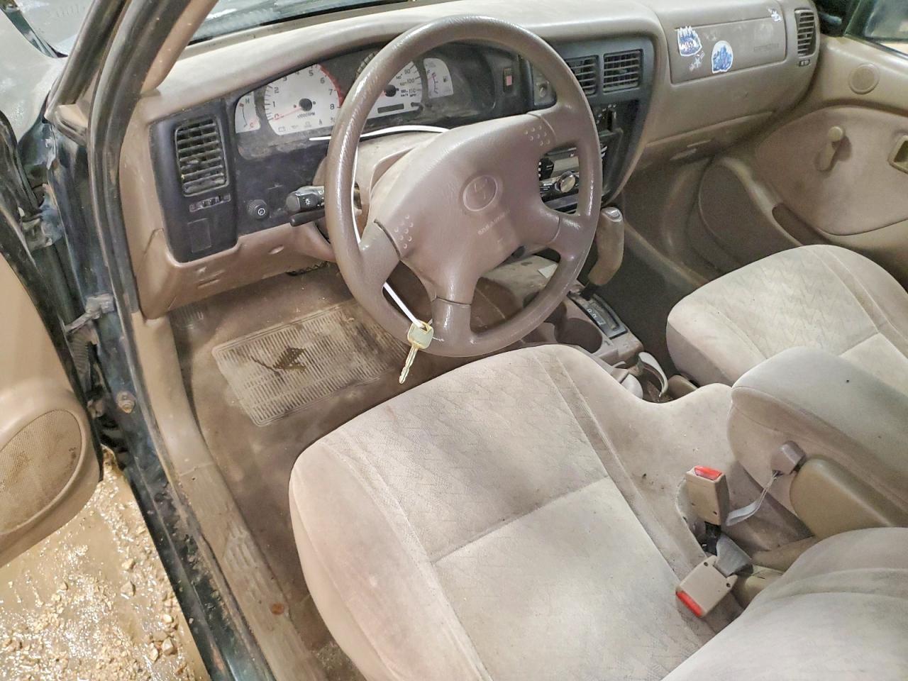 2001 Toyota Tacoma Base