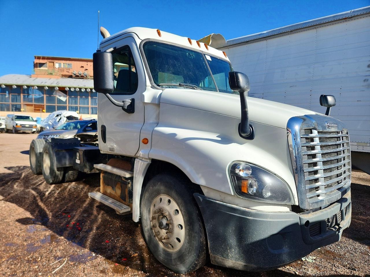 2016 Freigliner 2016 Freightliner Cascadia 125 Semi Truck