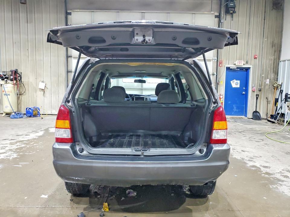 2003 Mazda Tribute lx