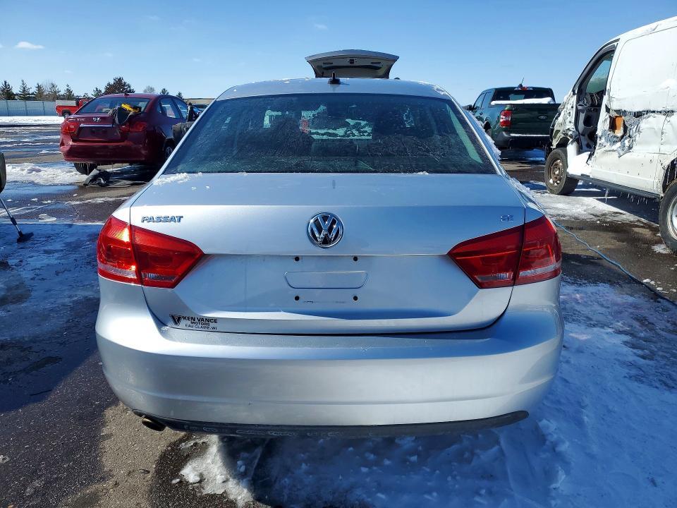2013 Volkswagen Passat se