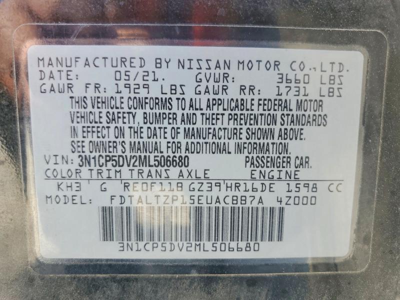 2021 Nissan Kicks sr