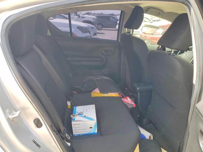 2018 Toyota Prius c two