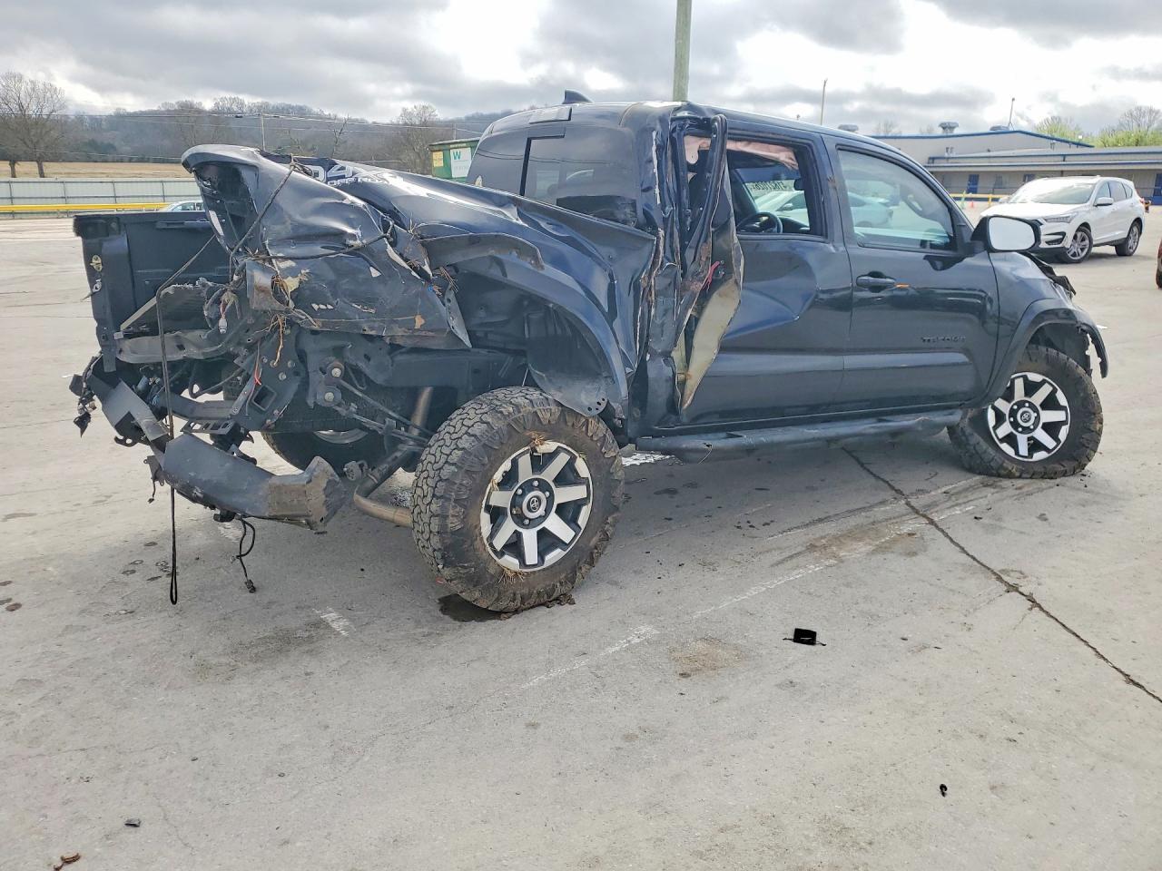 2017 Toyota Tacoma TRD OFF-Road