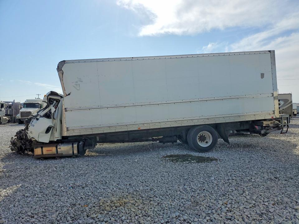 2020 Freightliner Business Class M2 BOX Truck