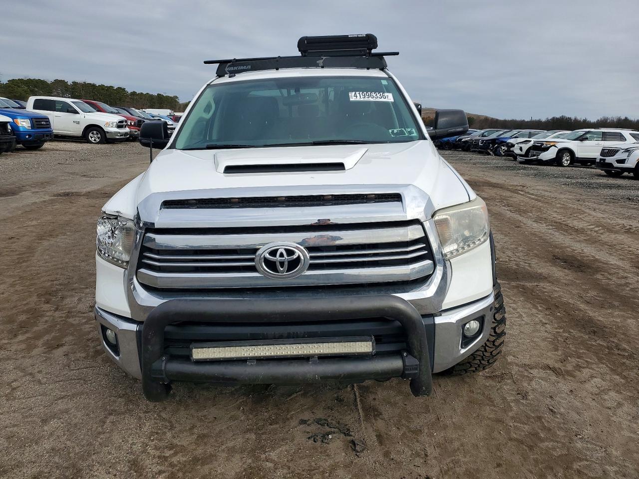 2017 Toyota Tundra SR5