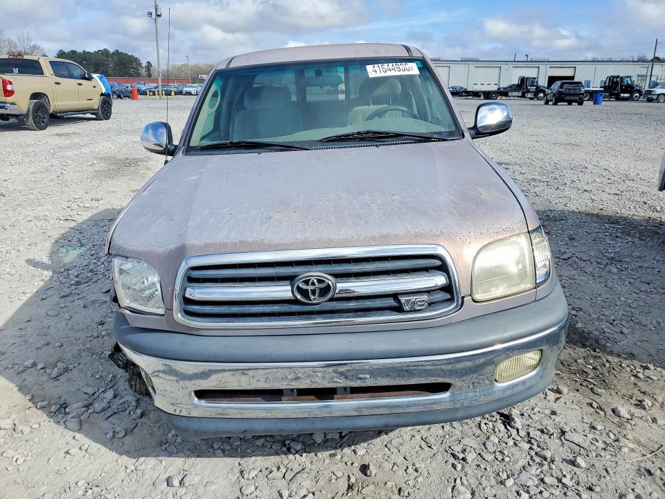 2002 Toyota Tundra SR5 V8