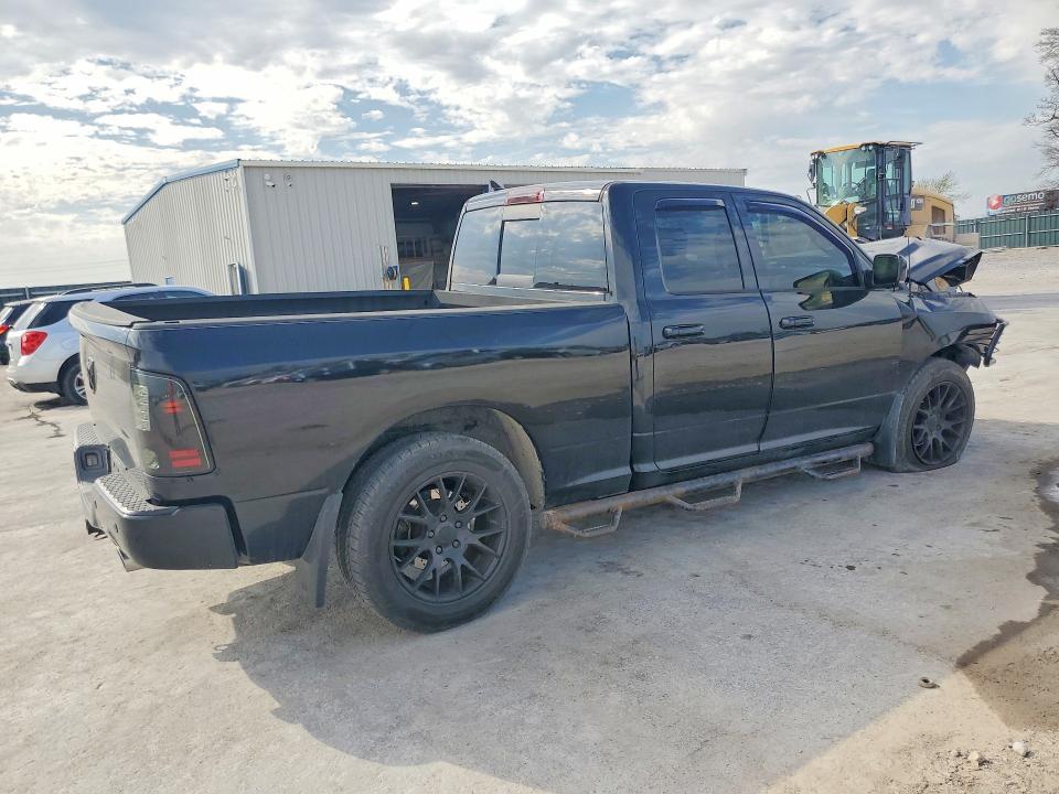 2014 Dodge RAM 1500 Sport