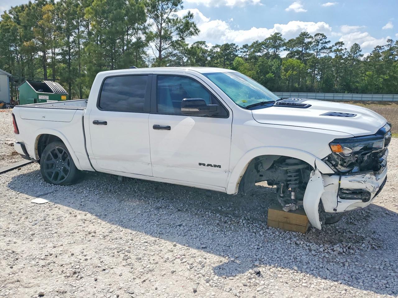 2025 Dodge 1500 Laramie