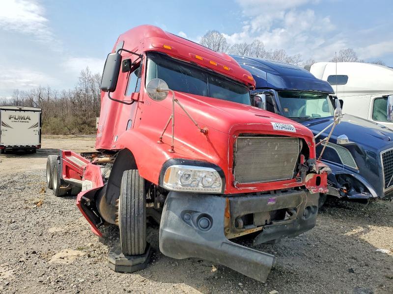 2007 Freightliner Conventional ST120