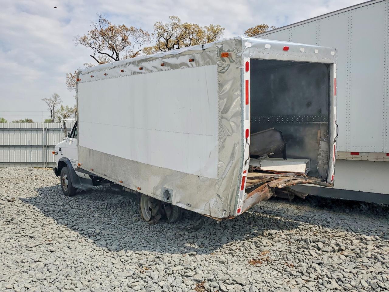 1993 Chevrolet G-P School Bus Chassis