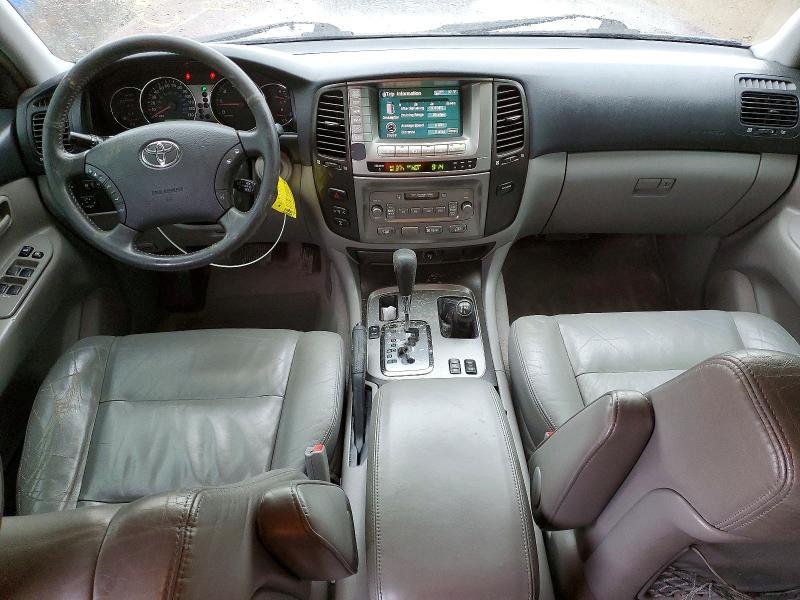 2004 Toyota Land Cruiser Base