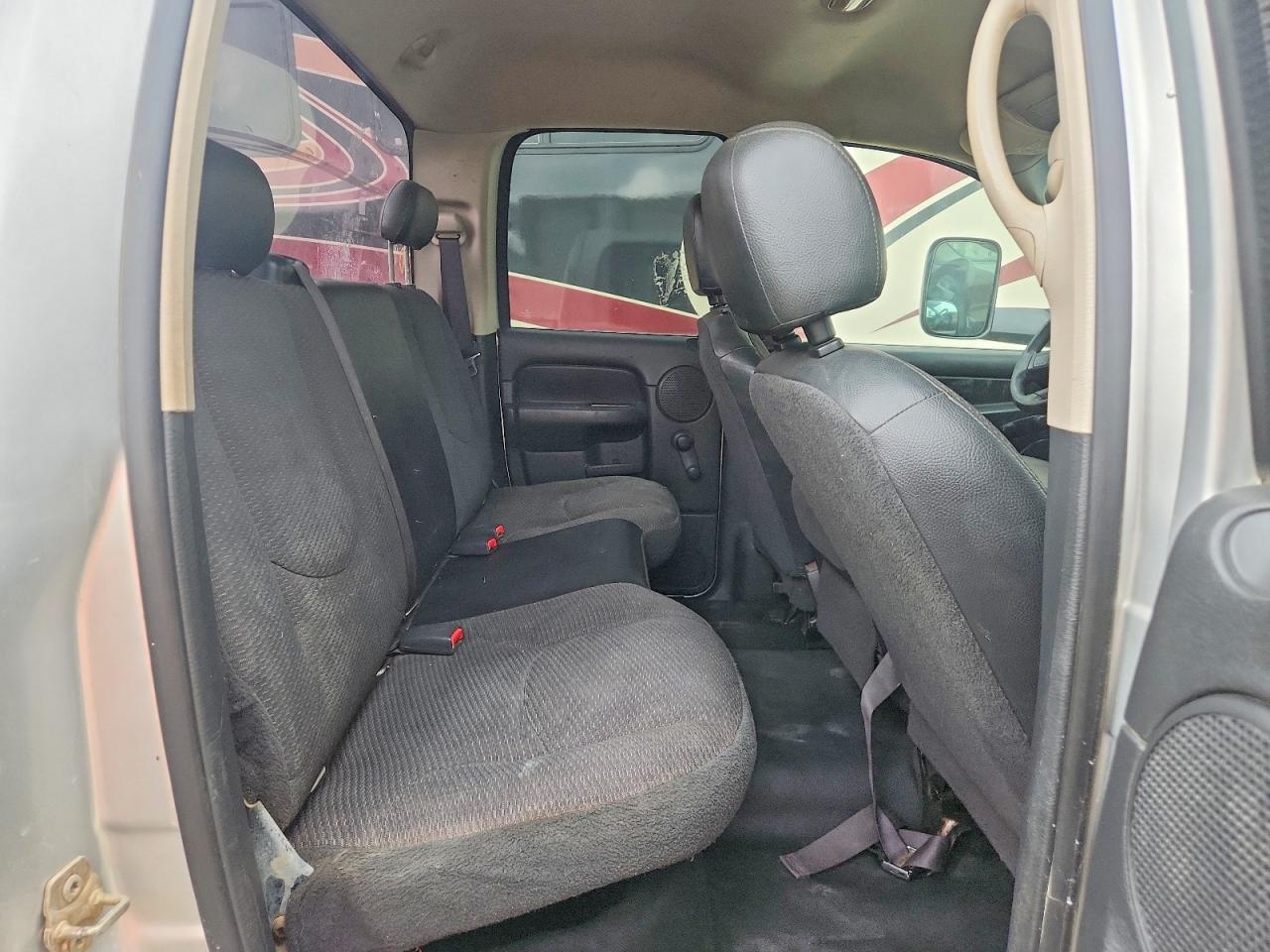 2004 Dodge RAM 3500 ST