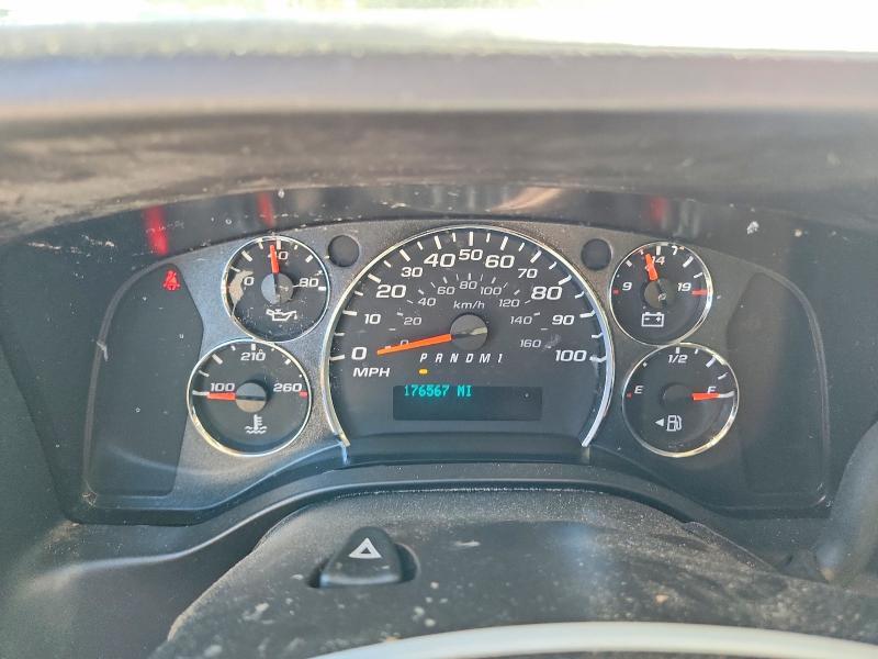 2013 Chev Express G2500