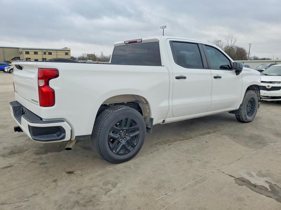 2023 Chevrolet Silverado C1500 Custom