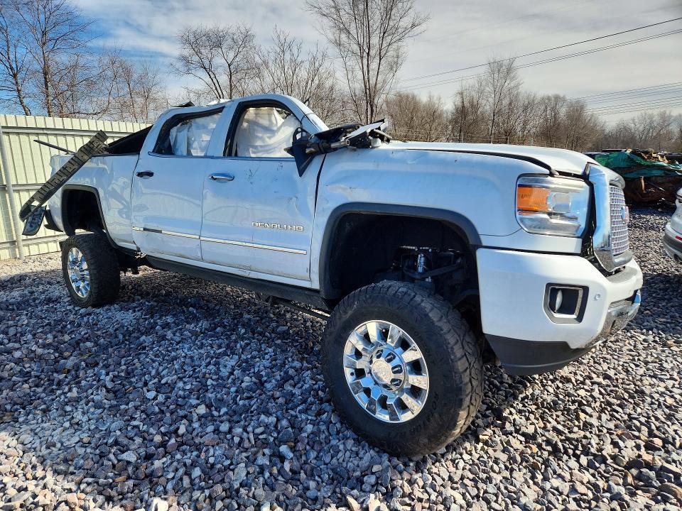 2016 GMC Sierra K2500 Denali
