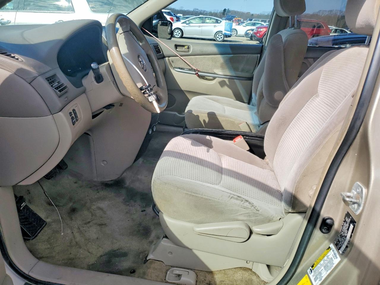 2006 Toyota Sienna le 7 Passenger