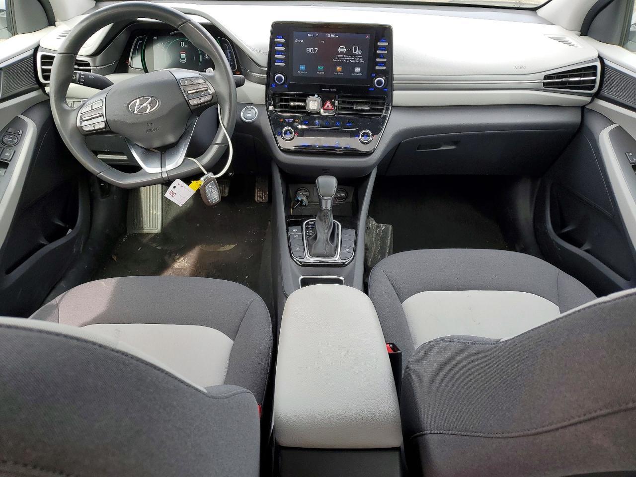 2020 Hyundai Ioniq Hybrid sel