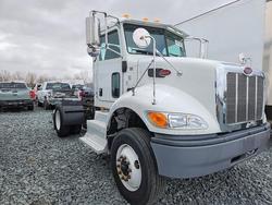 2016 Peterbilt 382 Semi Truck en venta en Portland, MI