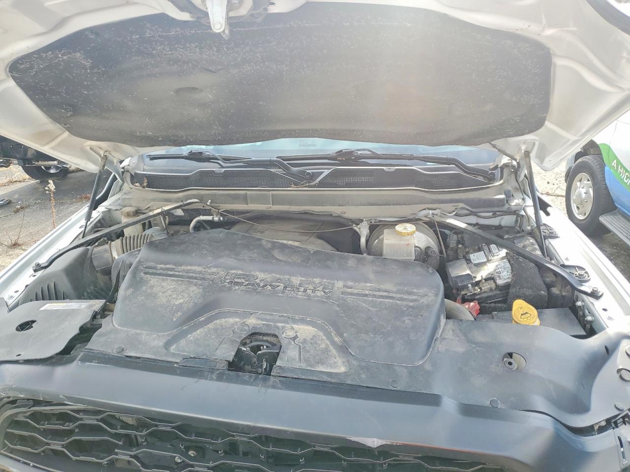 2020 Dodge RAM 2500 Tradesman 4WD Crew CAN 6.4L V8