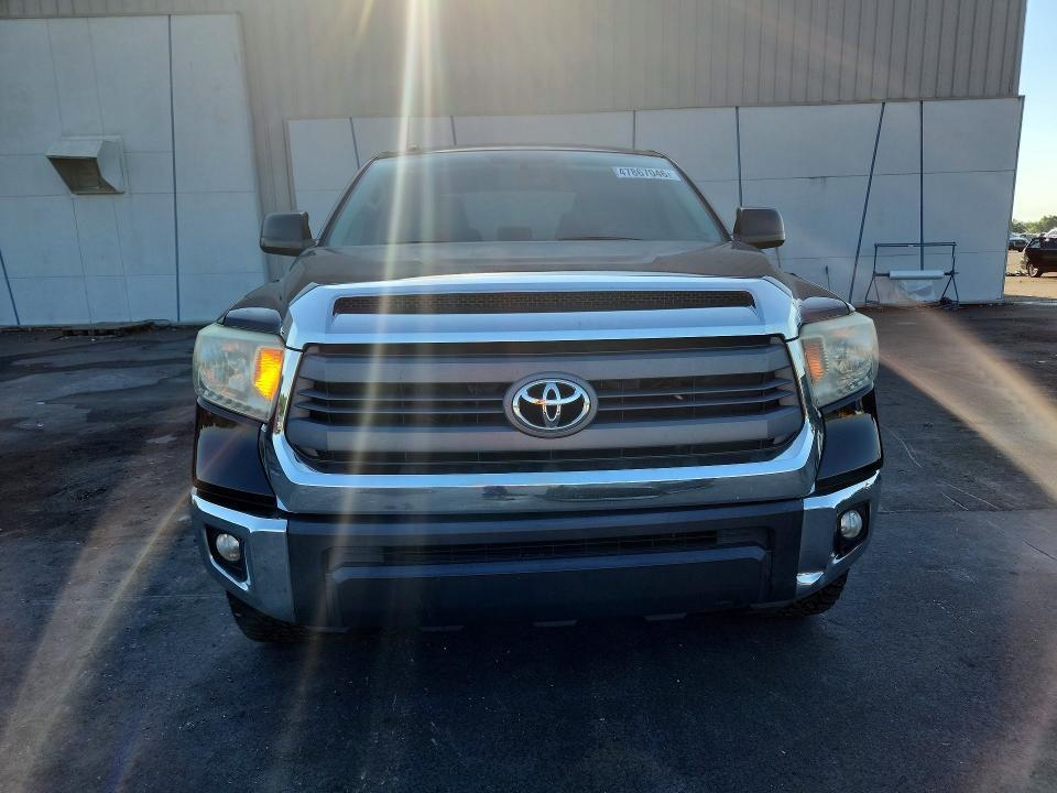2014 Toyota Tundra SR5